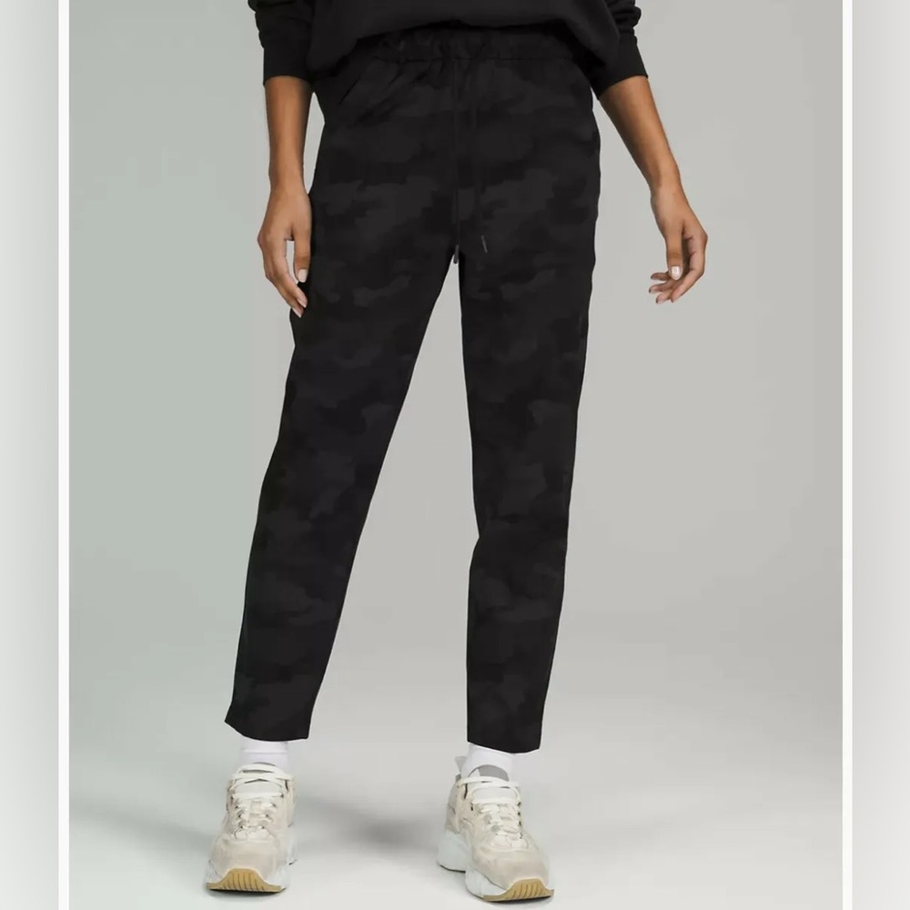 Lululemon Stretch High-Rise Pant 7/8 length